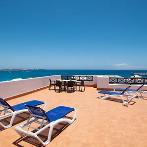 https://apartamentos-cala-azul.in-canary-islands.com
